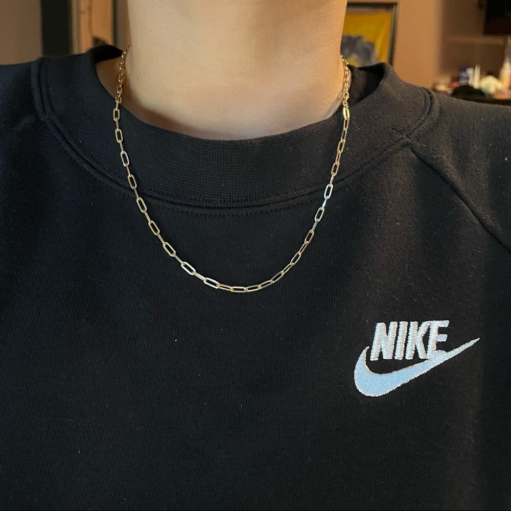 925 Italian sterling silver with gold finish 18” paper clip chain.